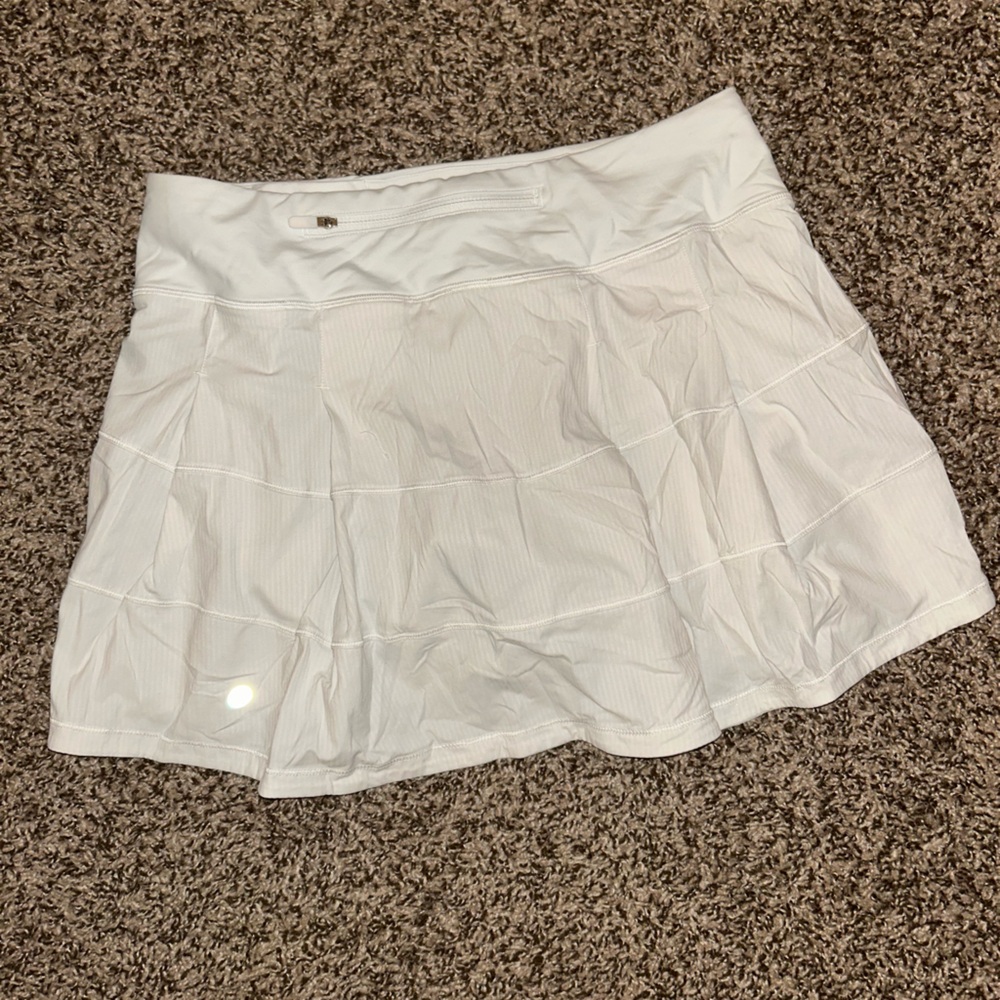 White LuLuLemon Mini Skirt